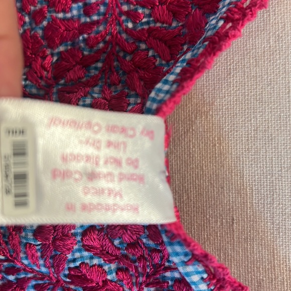 Beautiful Nativa Embroidered Dress made in Mexico - Picture 9 of 9